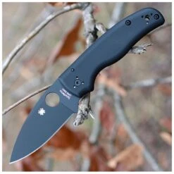 Couteau Spyderco Shaman Black Plain Lame Acier CPM-S30V Manche G-10 Made USA SC229GPBK