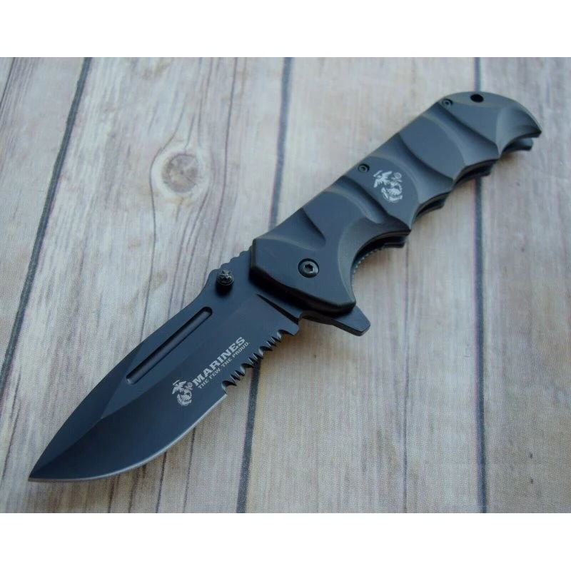 Couteau USMC Marines Tactical Lame Acier 3Cr13 Serr Manche Aluminium Linerlock Clip USMA1059BKS
