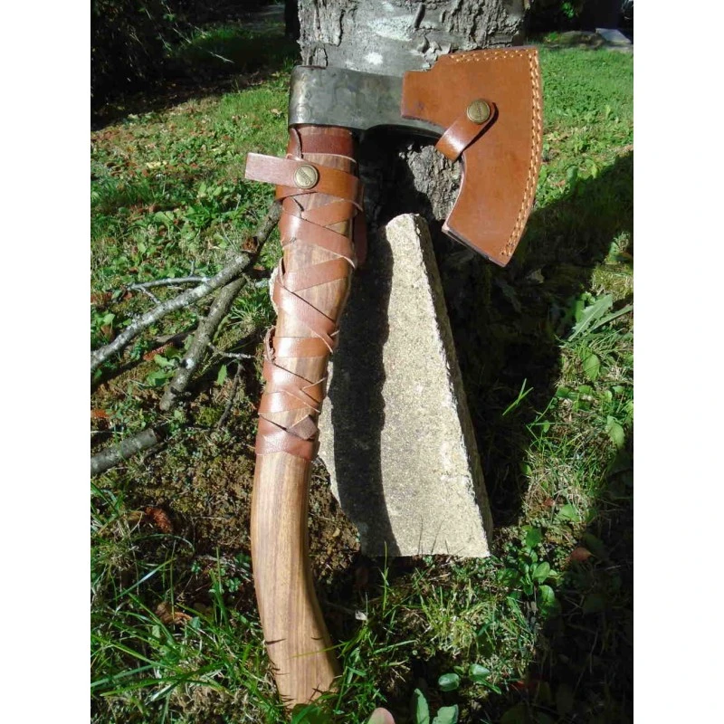 Grosse Hache De Viking Chef Harald Hardrada Lame Acier Carbone 1055 Manche Bois Etui Cuir Marbles MR617 – Image 3